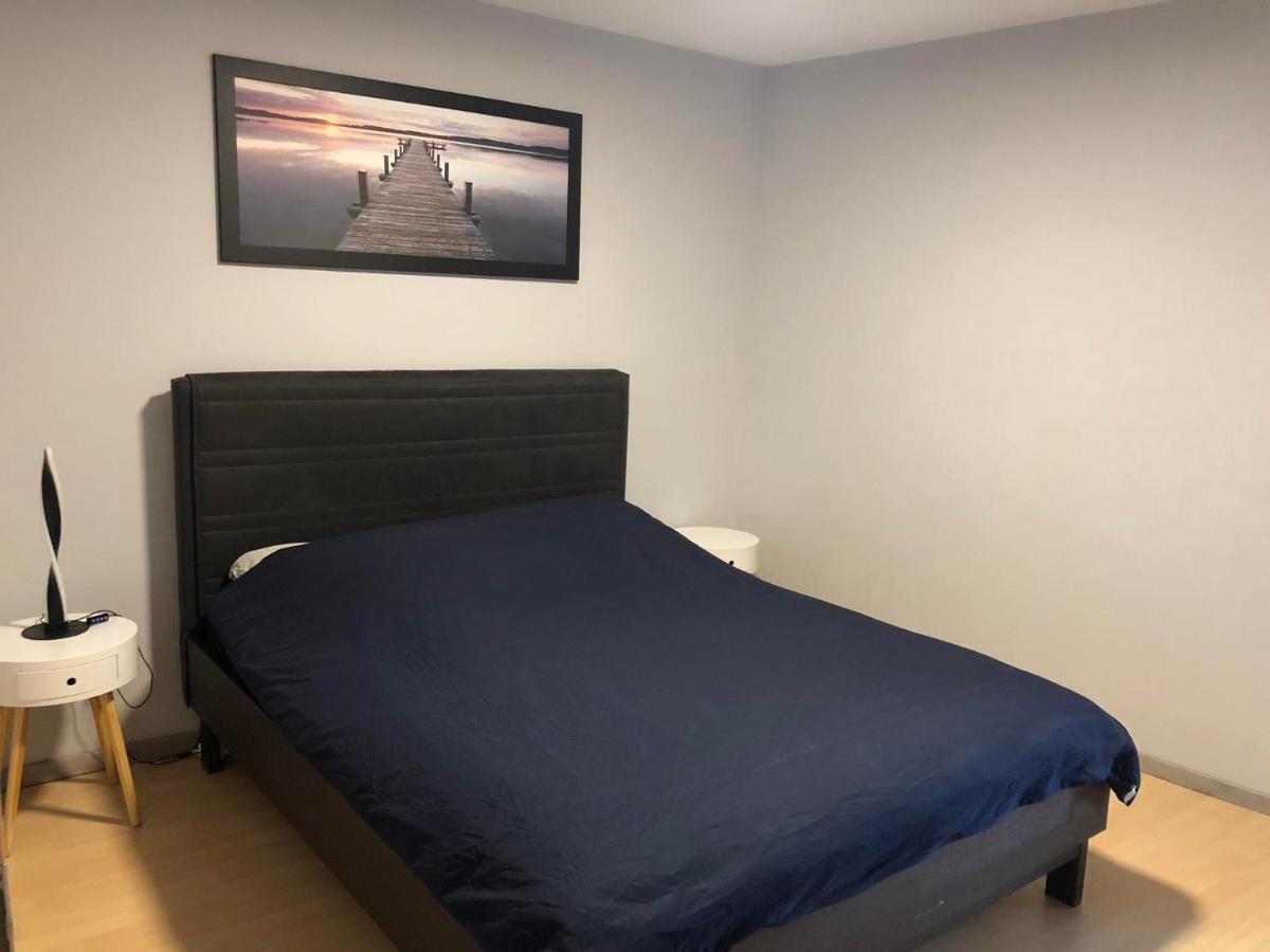 Cozy 120M² Apartment With 3 Bedrooms And 1 Home Cinema Useldange Exteriör bild